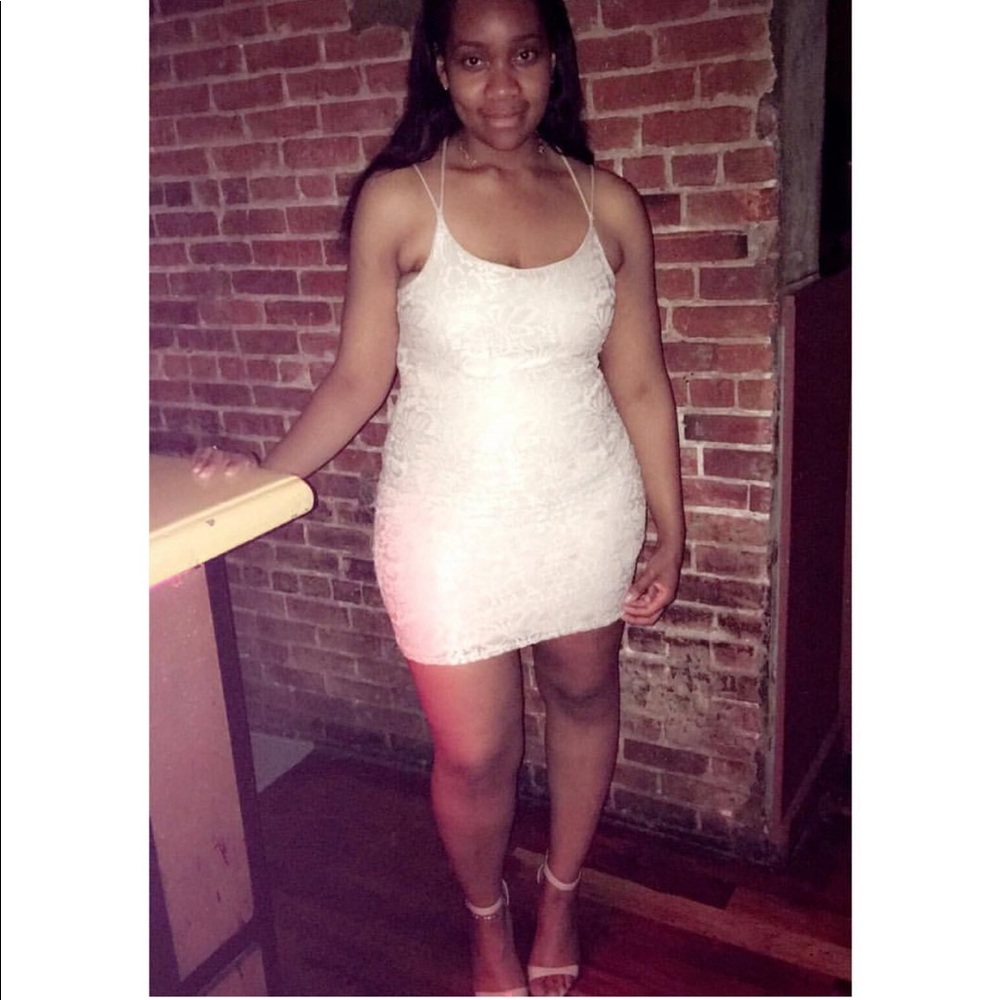 Lace cream dress